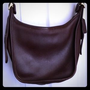 COACH VINTAGE BROWN LEATHER HOBO CROSSBODY BAG